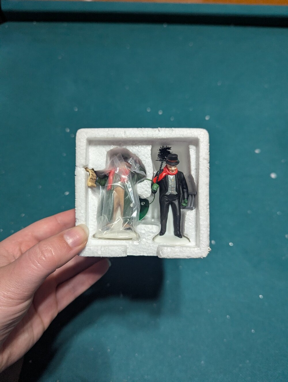 Department 56 - The Heritage Village - Town Crier & Chimney Sweep